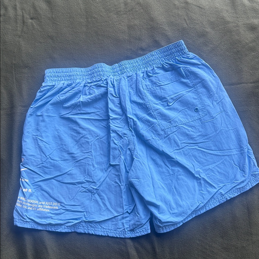 Nike Specs 7" Volley Shorts - Picture 5 of 8